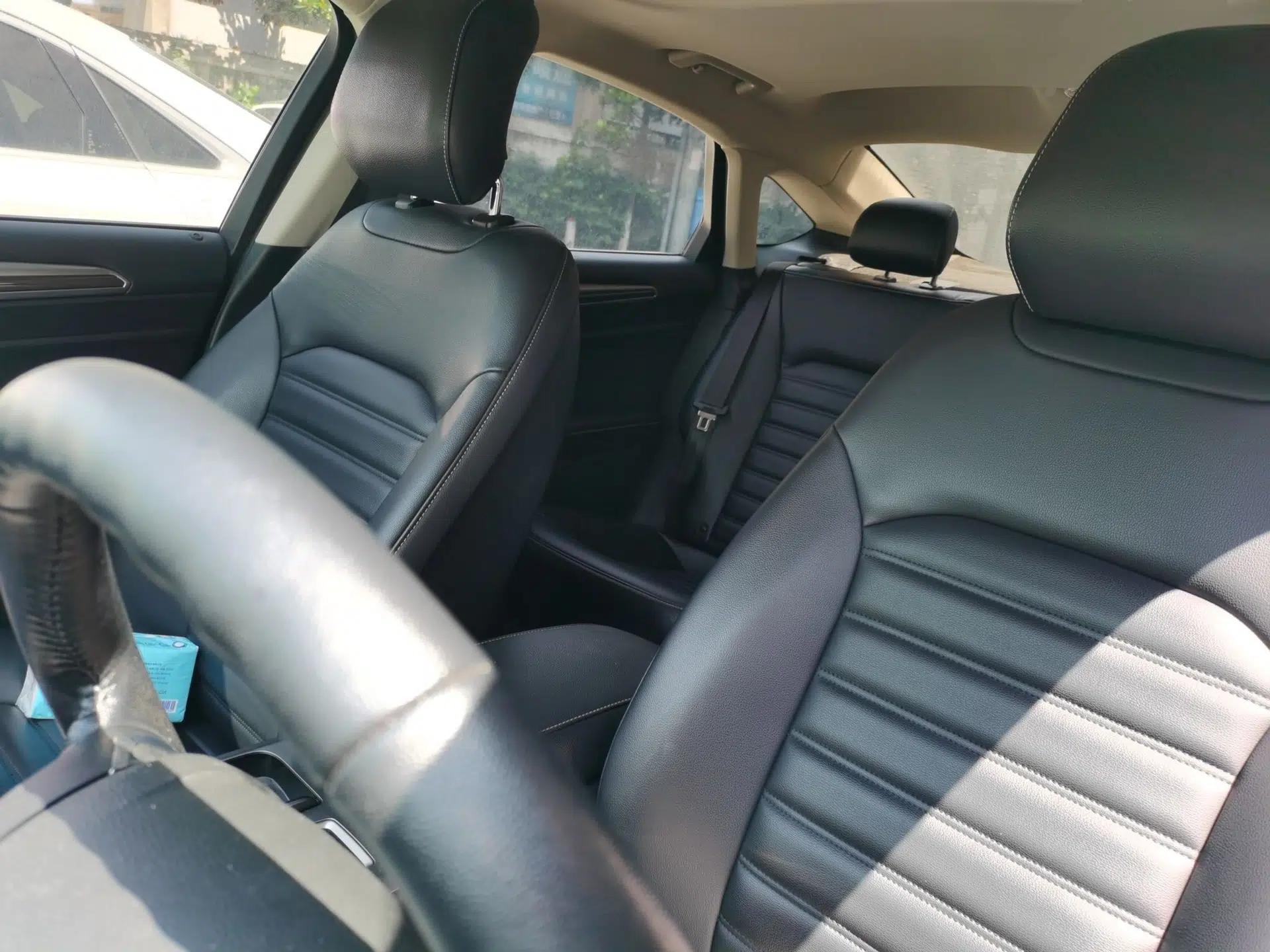 Ford Mondeo 2020 EcoBoost 180 Luxury Model — миниатюра 15