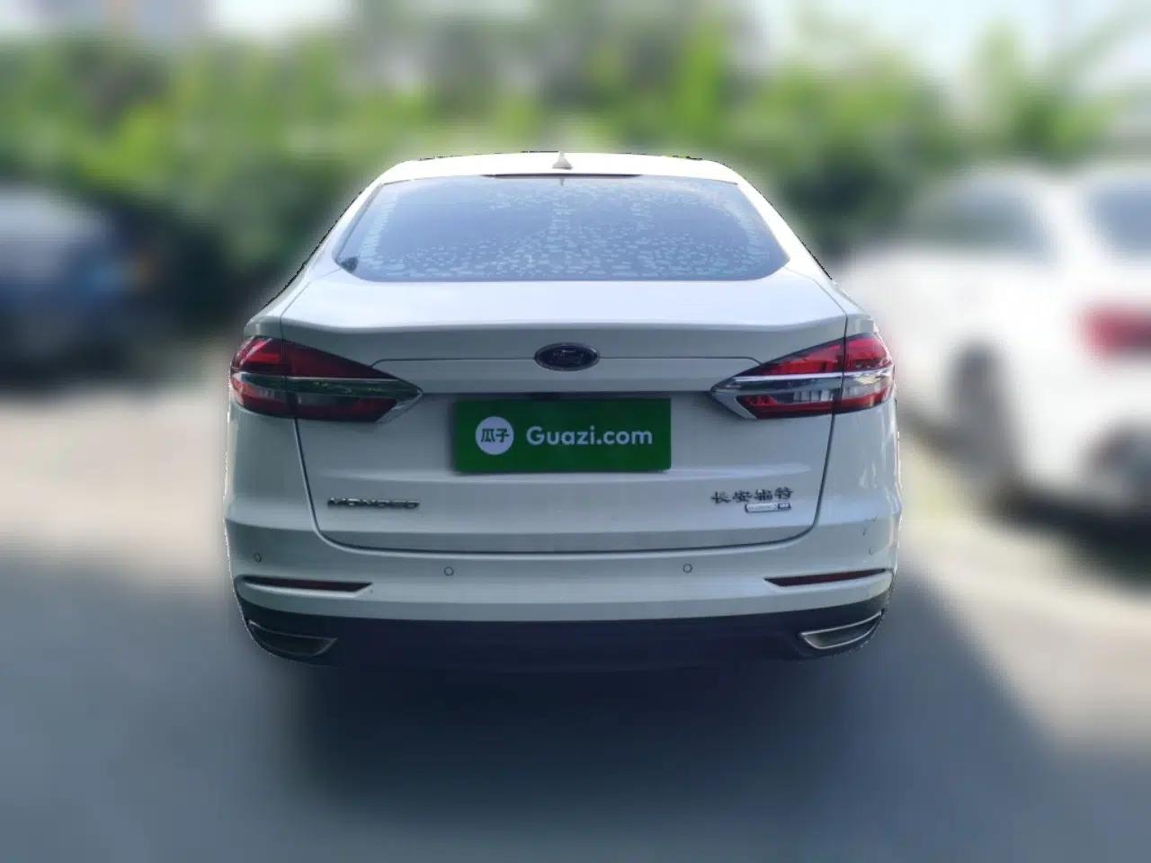 Ford Mondeo 2020 EcoBoost 180 Luxury Model — миниатюра 5