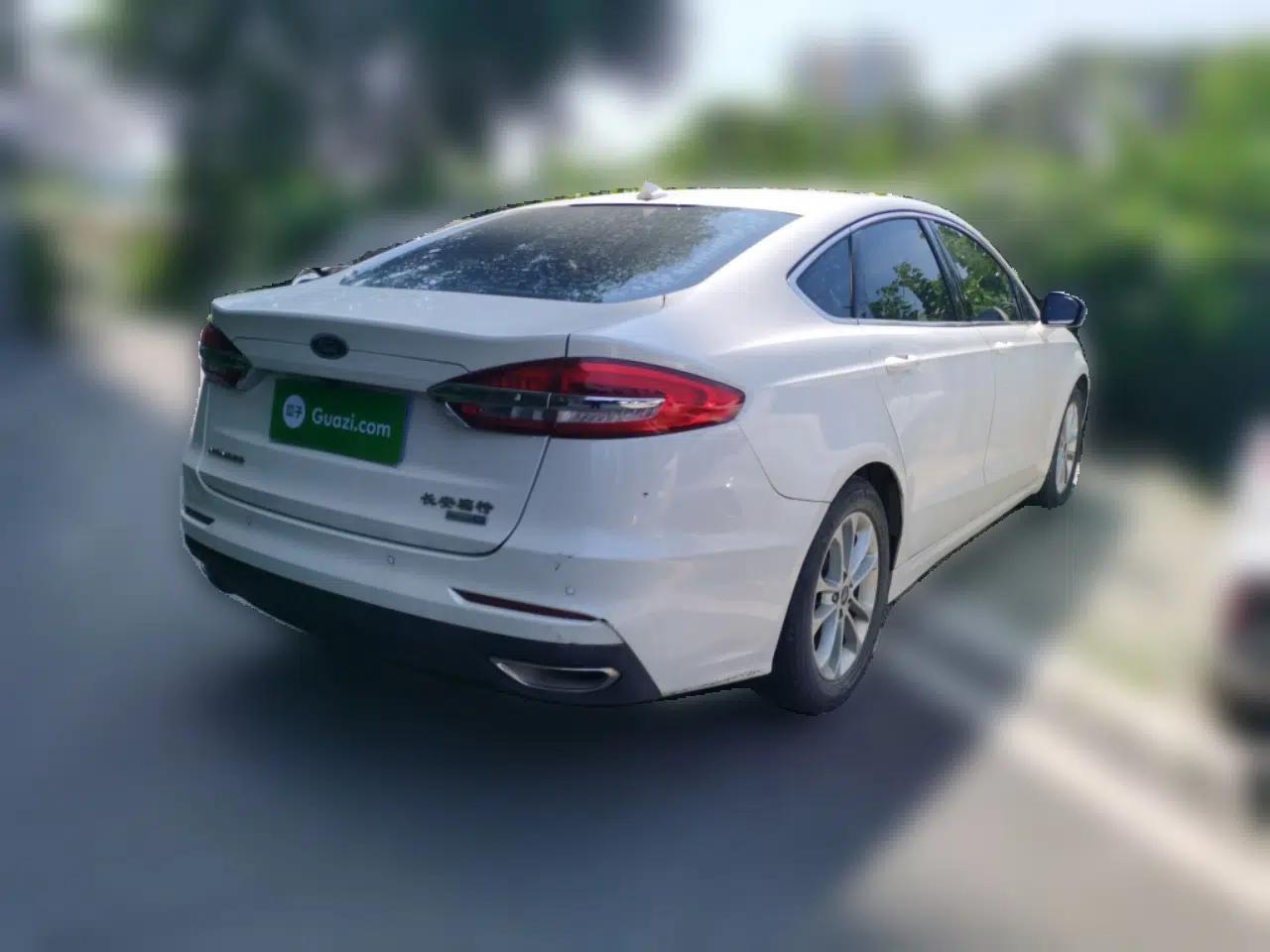 Ford Mondeo 2020 EcoBoost 180 Luxury Model — миниатюра 6