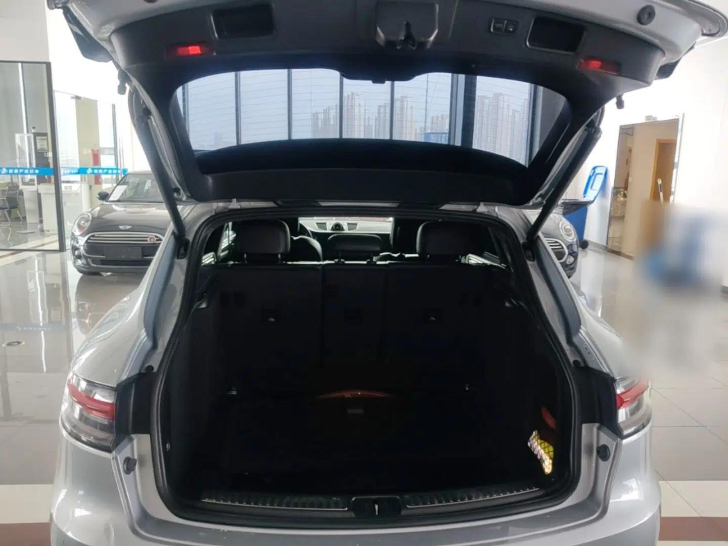 Porsche Macan 2018 Macan 2.0T — миниатюра 27