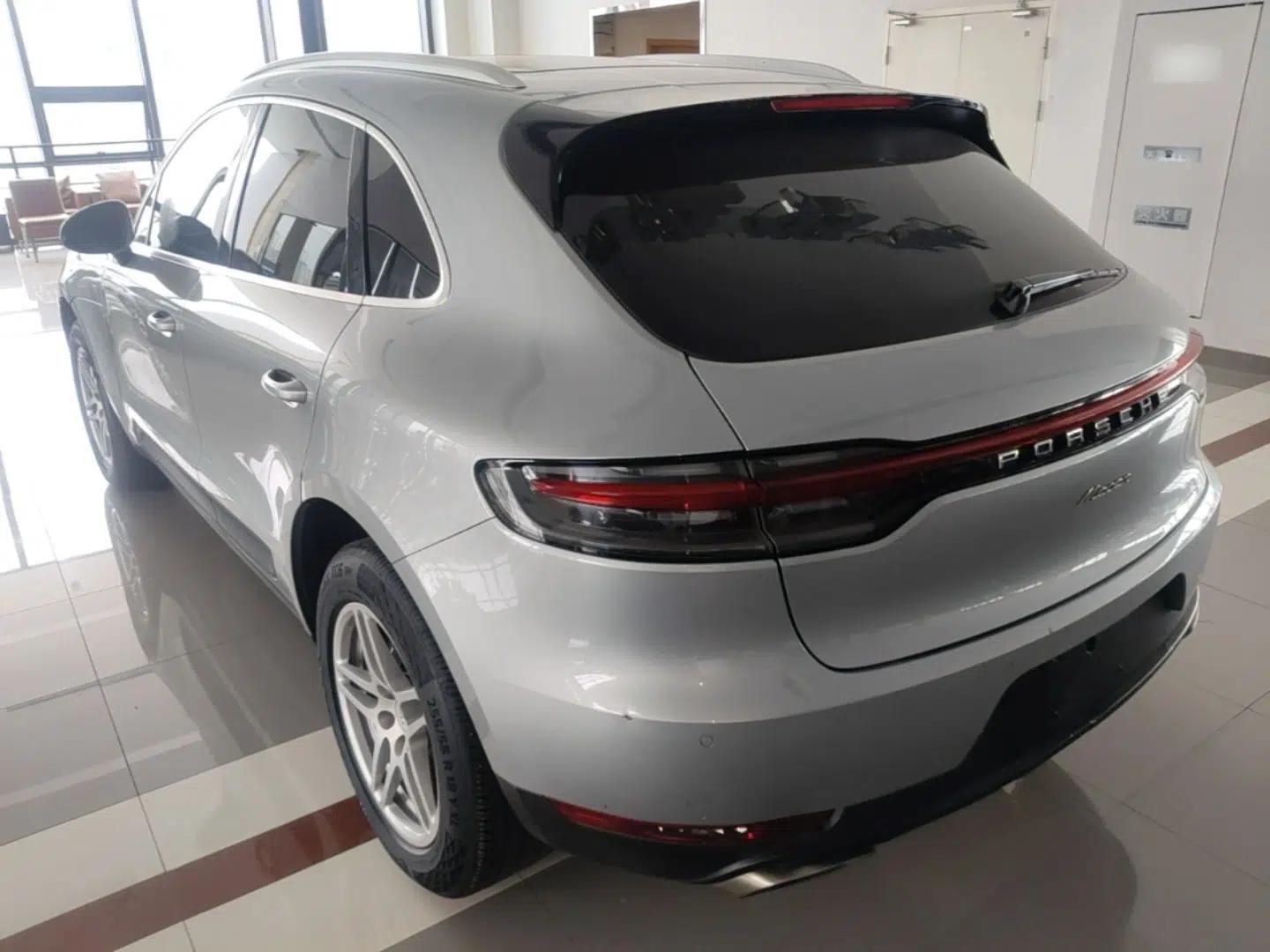 Porsche Macan 2018 Macan 2.0T — миниатюра 4