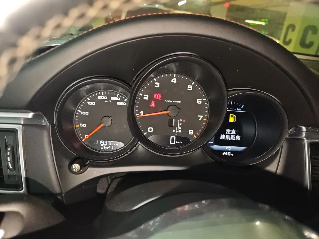 Porsche Macan 2017 Macan 2.0T — миниатюра 11