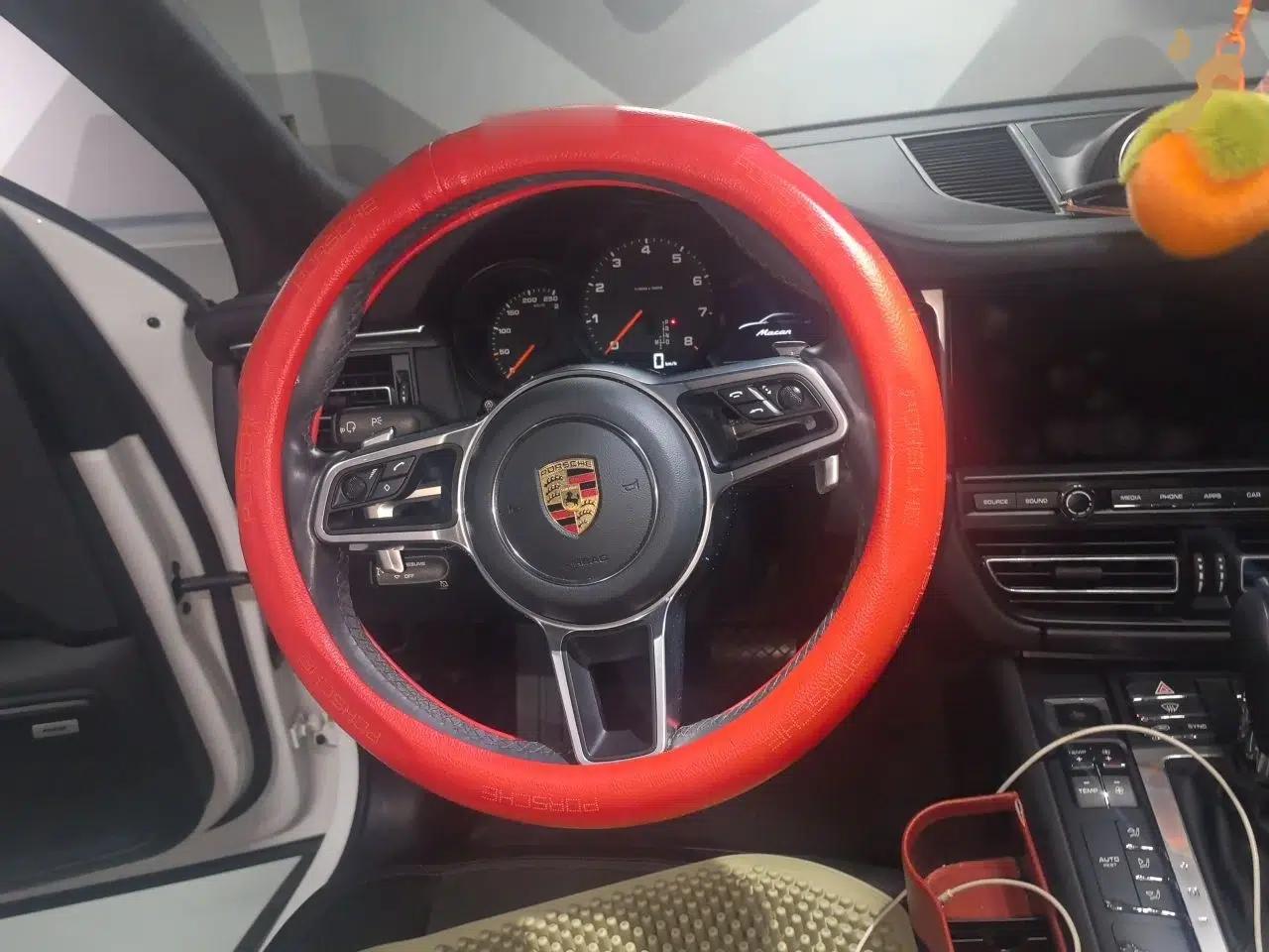 Porsche Macan 2021 Macan 2.0T — миниатюра 10