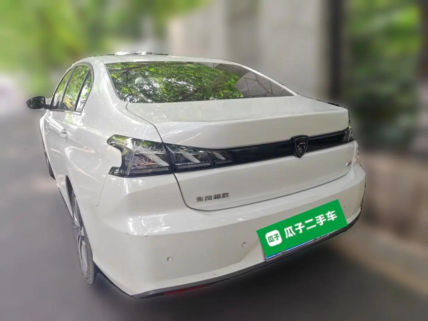 Peugeot 408 2022 1.6T Light-Chasing Edition — миниатюра 4
