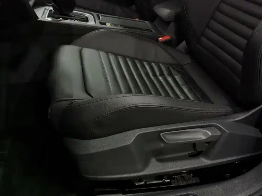 2019 Volkswagen Magotan 280TSI DSG Comfort Model (National V Emission Standard) — миниатюра 20