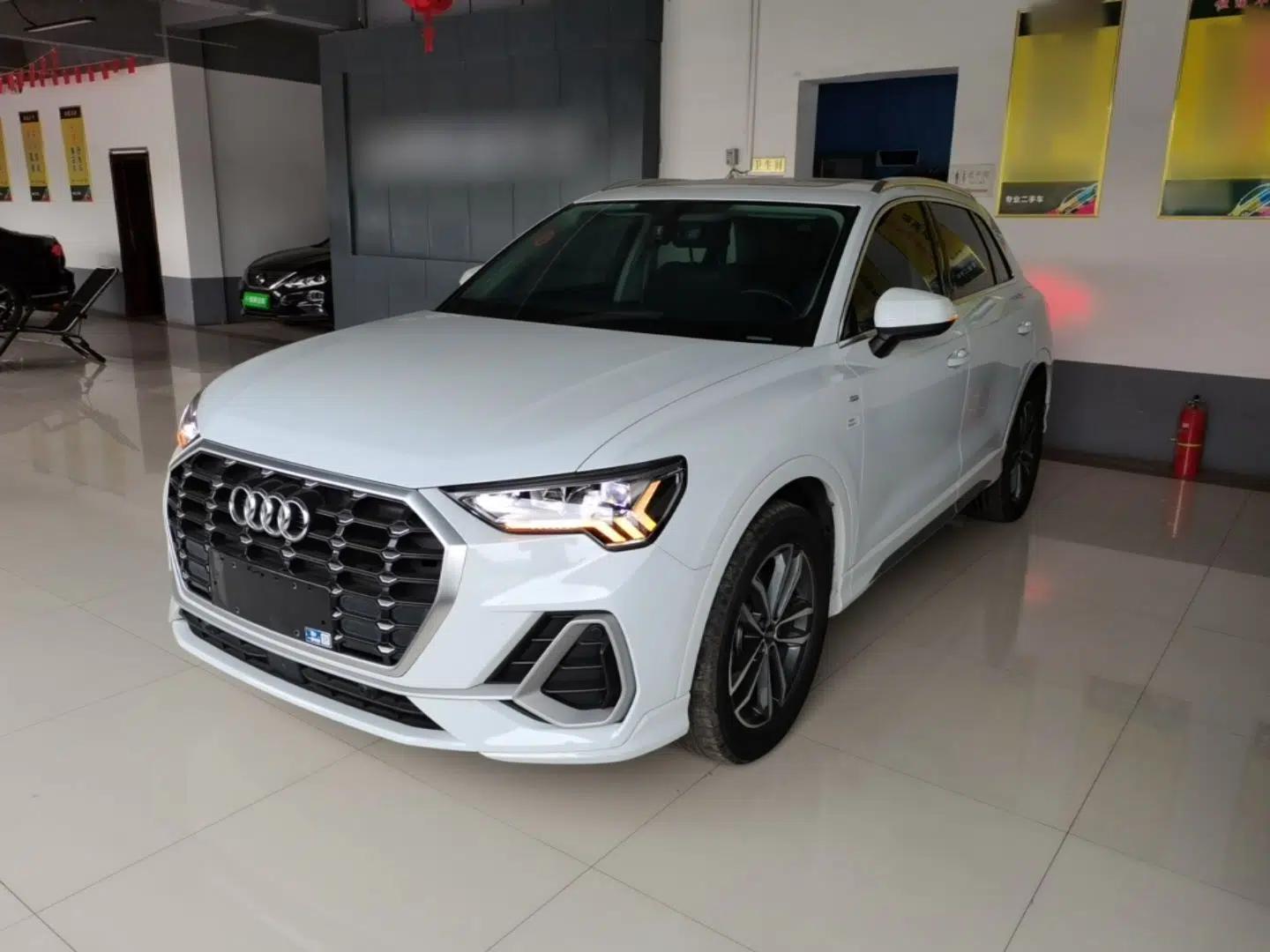 Audi Q3 2022 35 TFSI Progressive Dynamic Edition — миниатюра 1