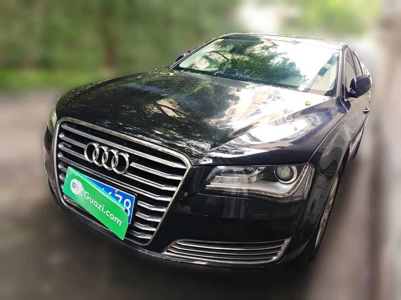 Audi A8 2013 A8L 45 TFSI quattro Comfort model — миниатюра 1