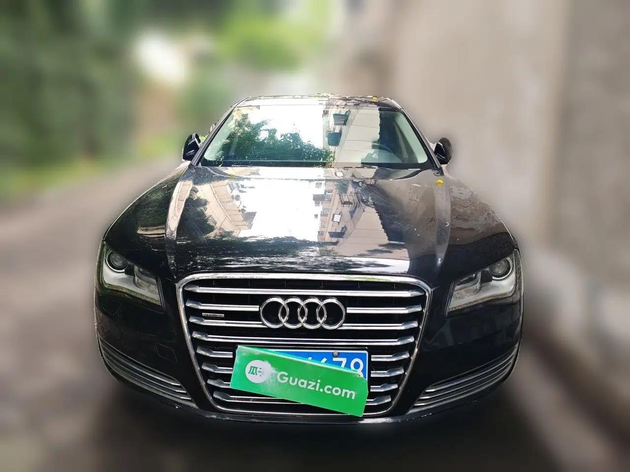 Audi A8 2013 A8L 45 TFSI quattro Comfort model — миниатюра 2