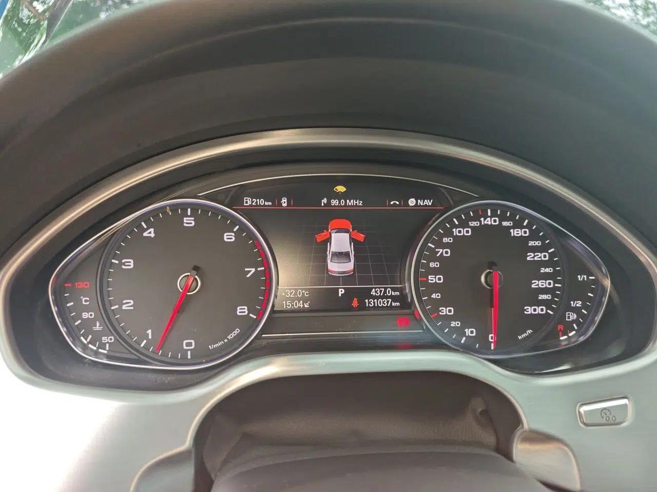 Audi A8 2016 A8L 45 TFSI quattro Comfort model — миниатюра 11