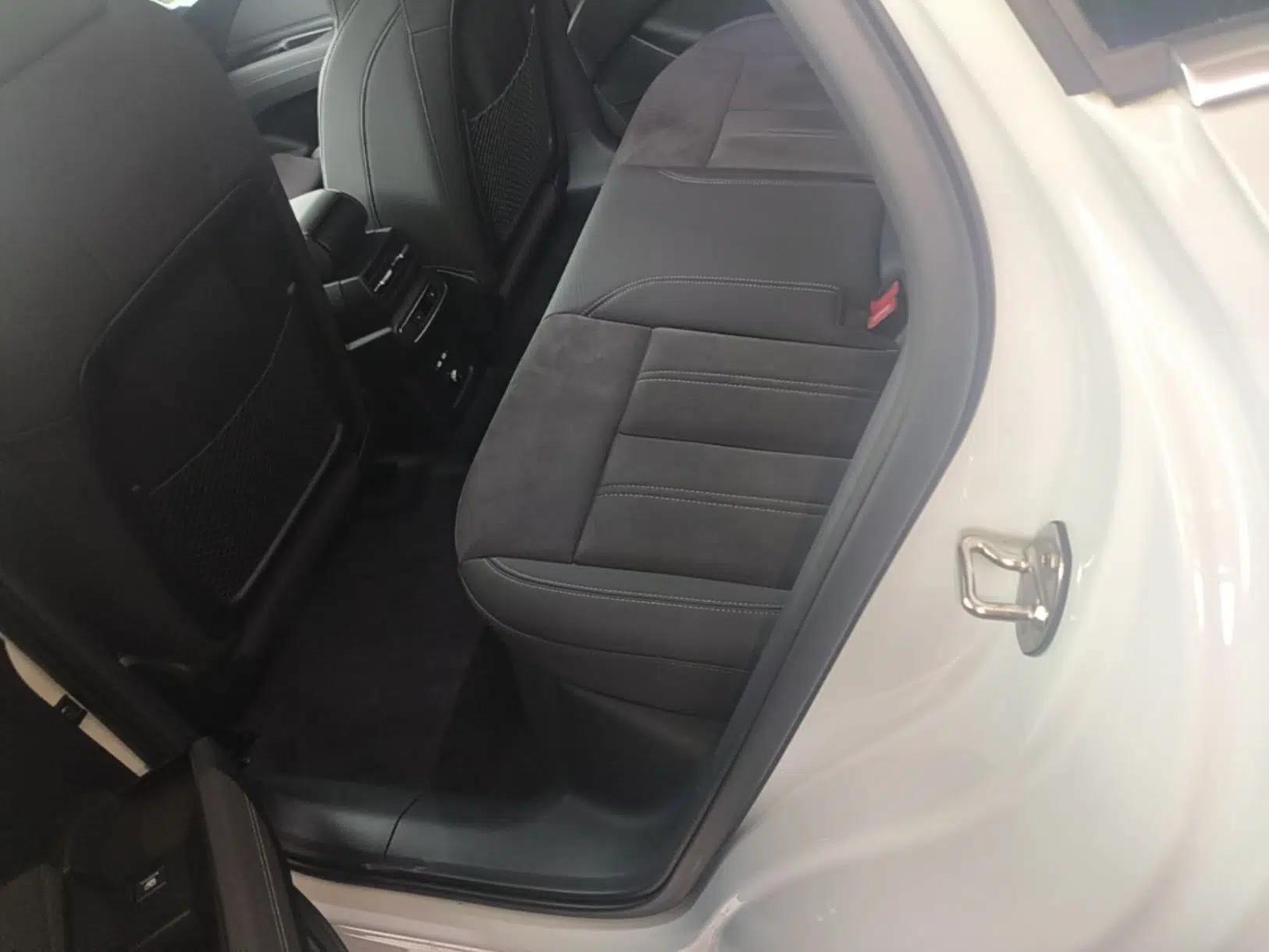 Audi Q4 e-tron 2023 40 e-tron Boundary Edition — миниатюра 20