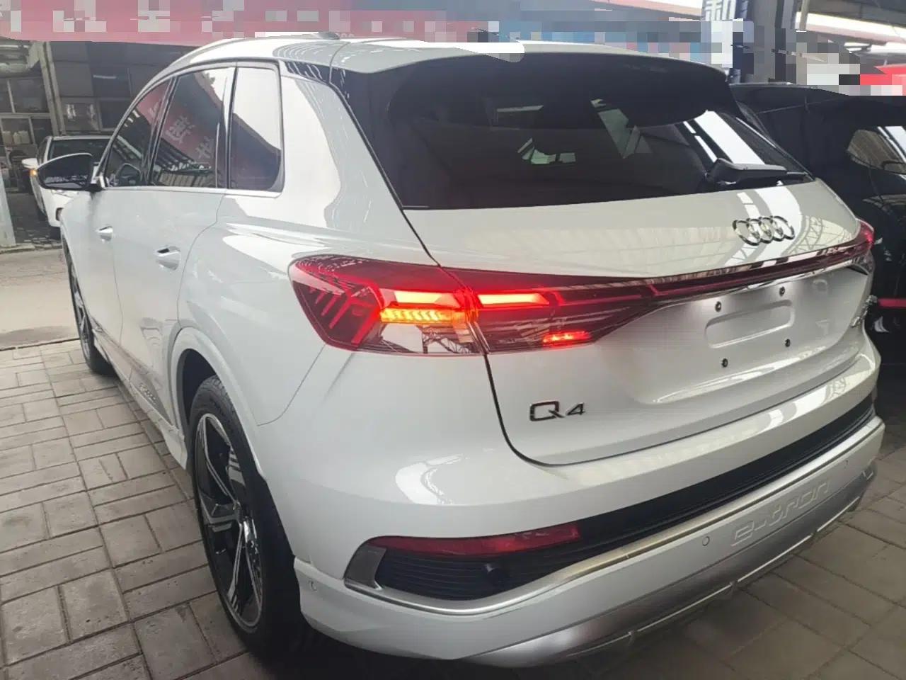 Audi Q4 e-tron 2023 40 e-tron Boundary Edition — миниатюра 4