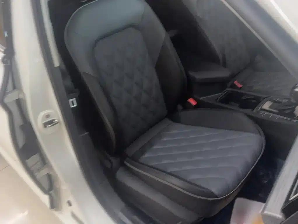 2024 Volkswagen Sagitar 300TSI DSG Super Edition — миниатюра 3