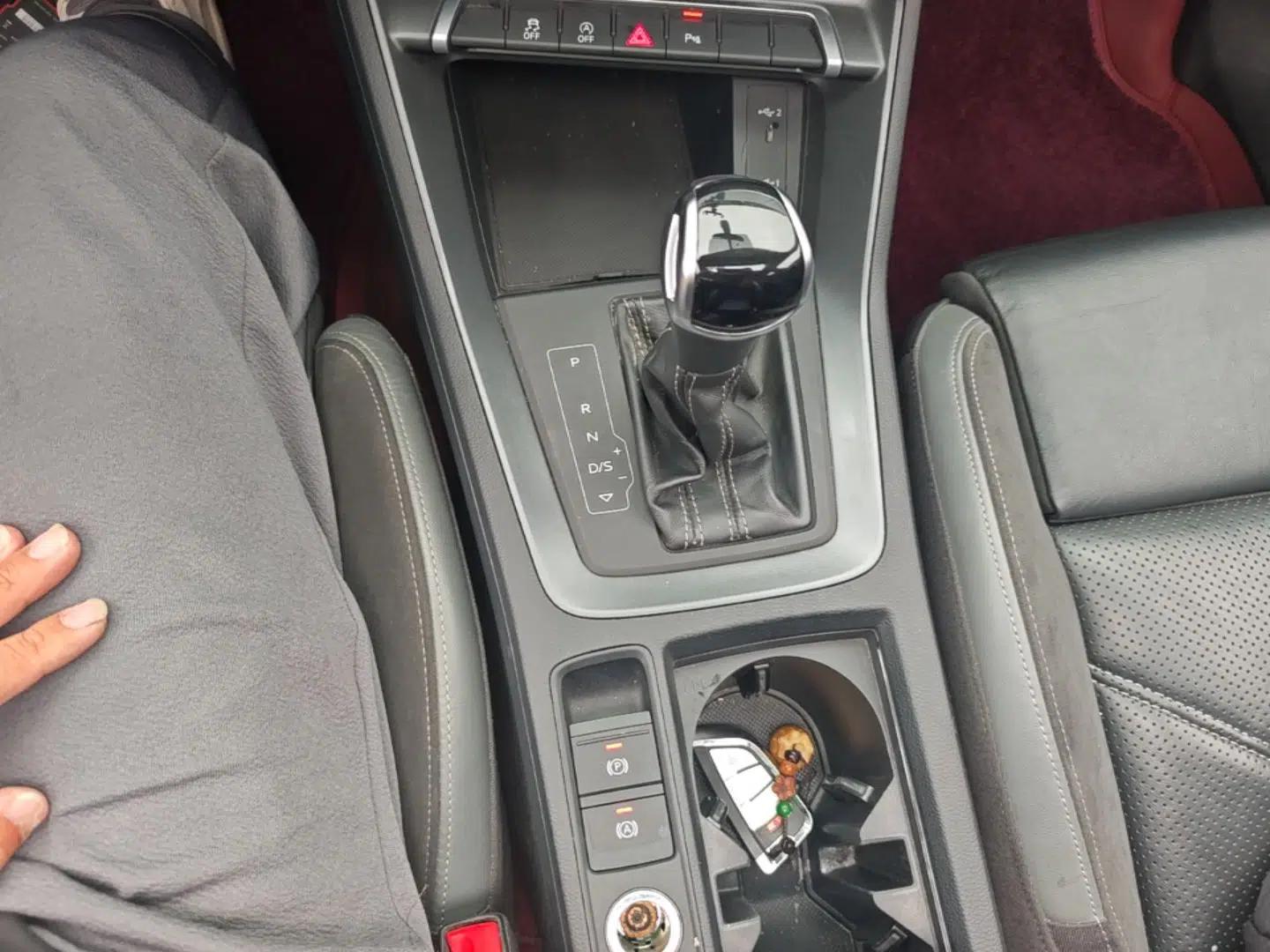 Audi Q3 Sportback 2020 40 TFSI Fashion Model — миниатюра 16