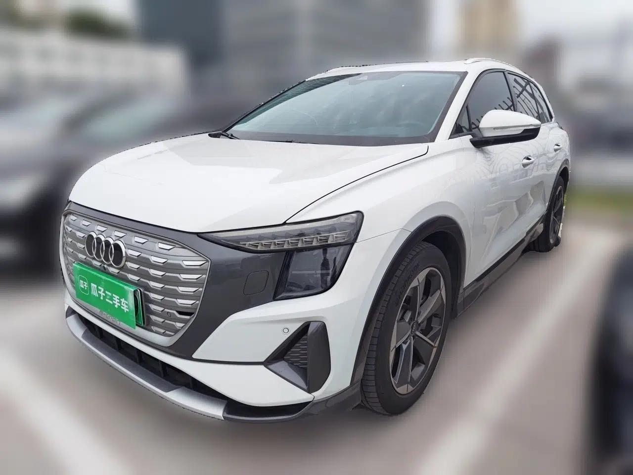 Audi Q5 e-tron 2023 40 e-tron Starry Edition Luxury Package — миниатюра 1