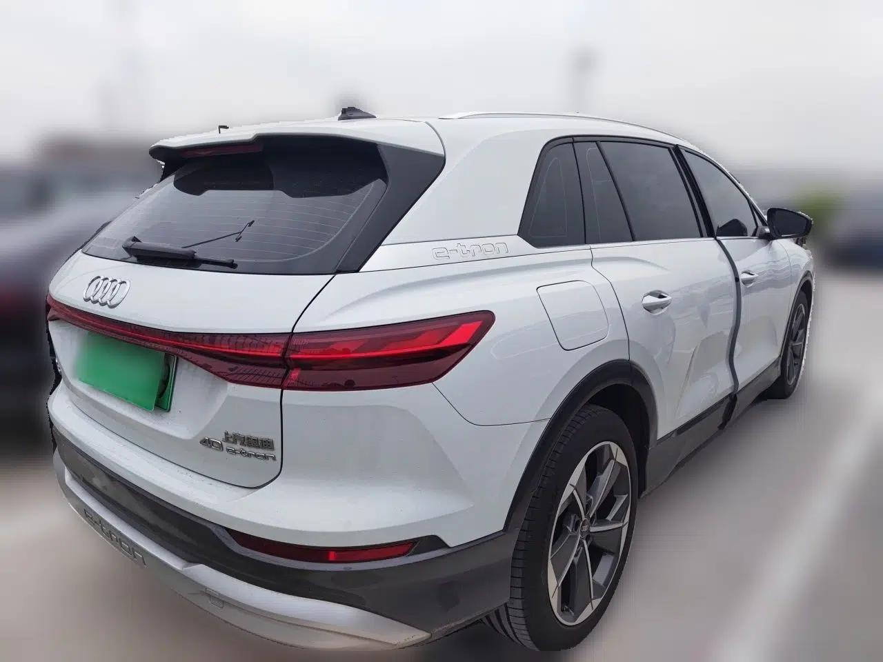 Audi Q5 e-tron 2023 40 e-tron Starry Edition Luxury Package — миниатюра 6