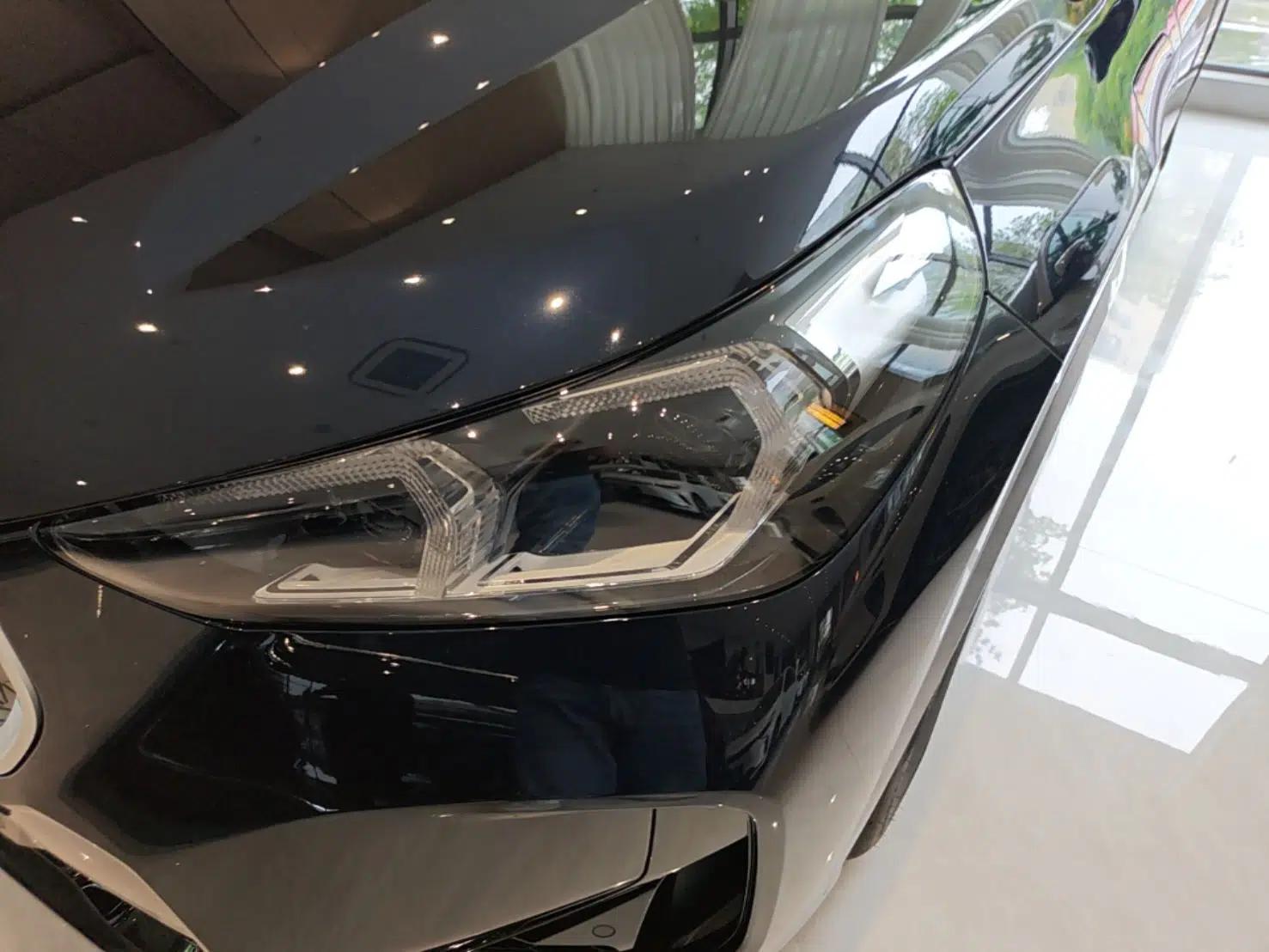BMW iX1 2026 Model, eDrive25L X Design Package — миниатюра 8