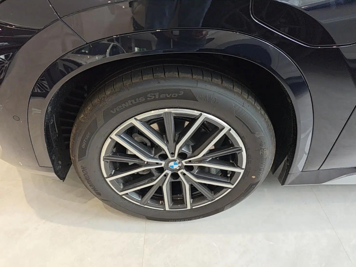 BMW iX1 2026 Model, eDrive25L X Design Package — миниатюра 10