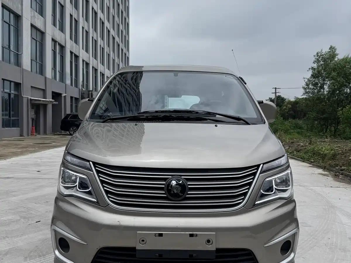 Lingzhi 2020 M5L 1.6L Comfort 7-seater — миниатюра 2