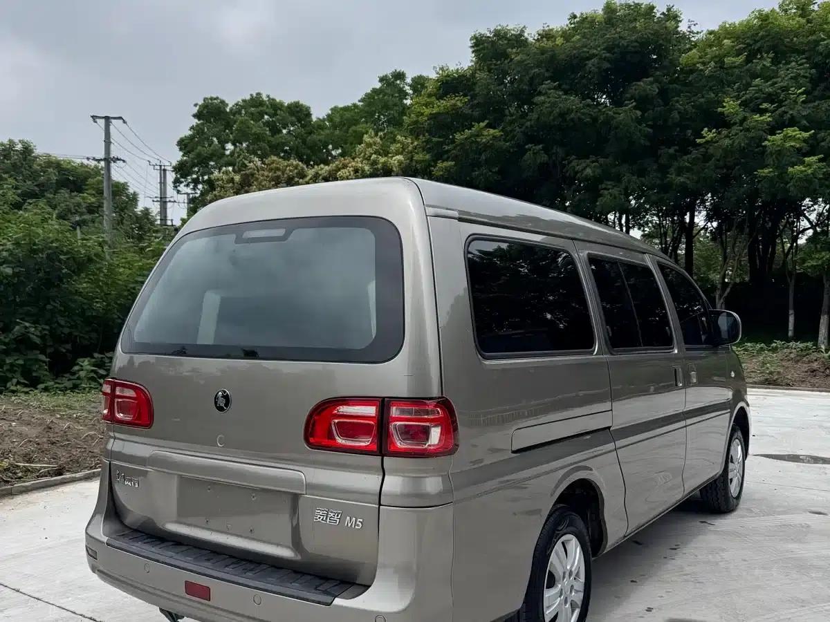 Lingzhi 2020 M5L 1.6L Comfort 7-seater — миниатюра 4