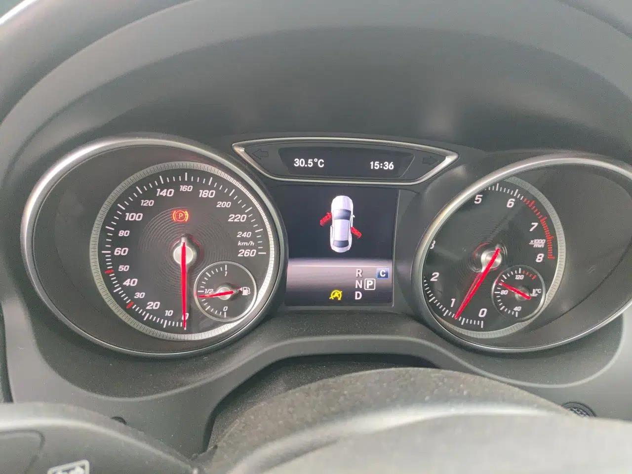 Mercedes-Benz CLA 2017 Facelifted CLA 200 Stylish Edition — миниатюра 11