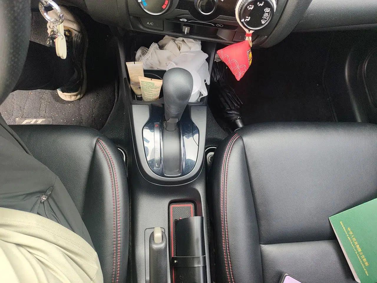 Honda Fit 2016 1.5L LXS CVT Comfort Sunroof Version — миниатюра 14