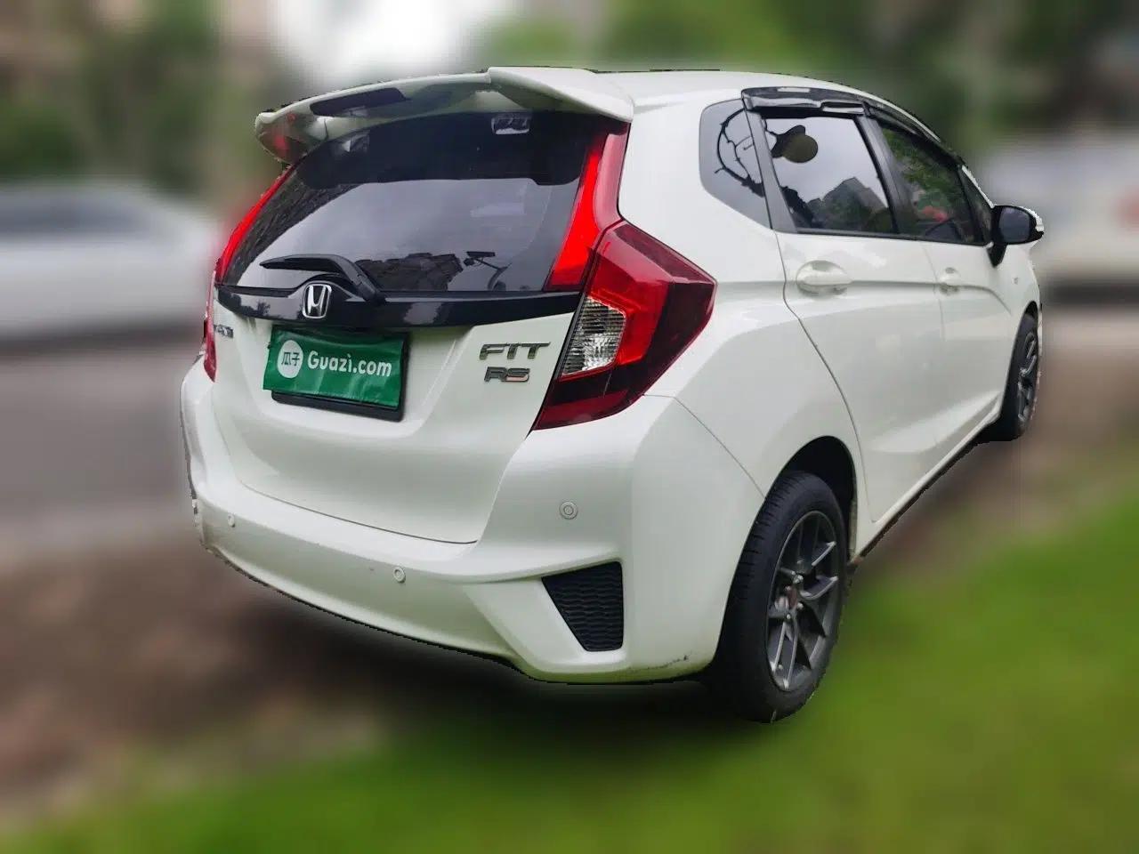 Honda Fit 2016 1.5L LXS CVT Comfort Sunroof Version — миниатюра 6
