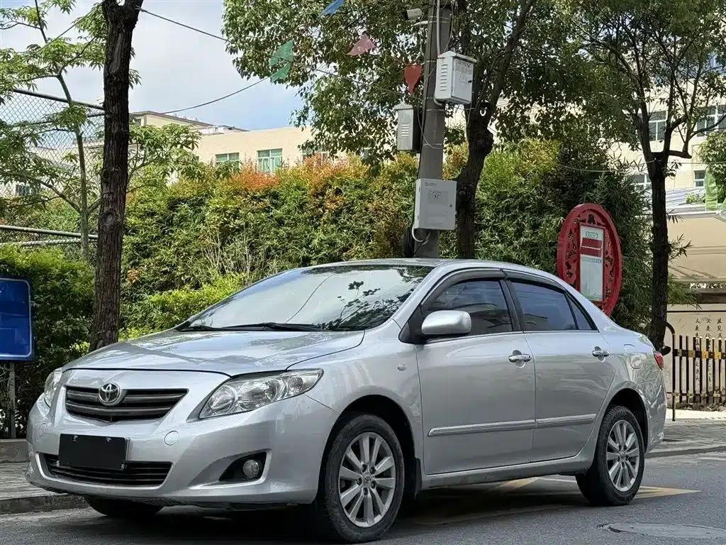 2008 Toyota Corolla 1.8L Automatic GL-i Sunroof Special Edition — миниатюра 1