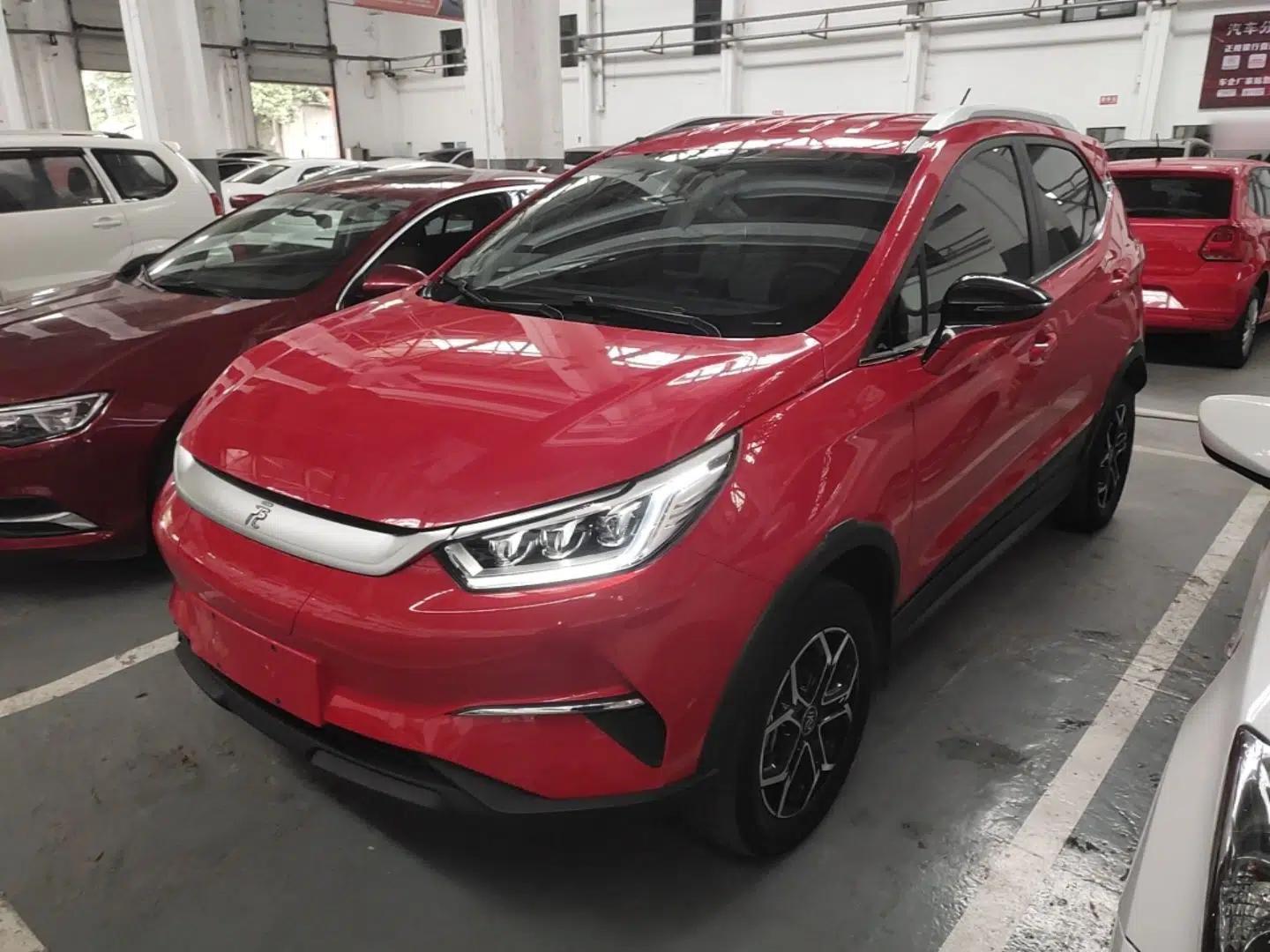 BYD Yuan Pro 2021 "Love for a Lifetime" Edition — миниатюра 1