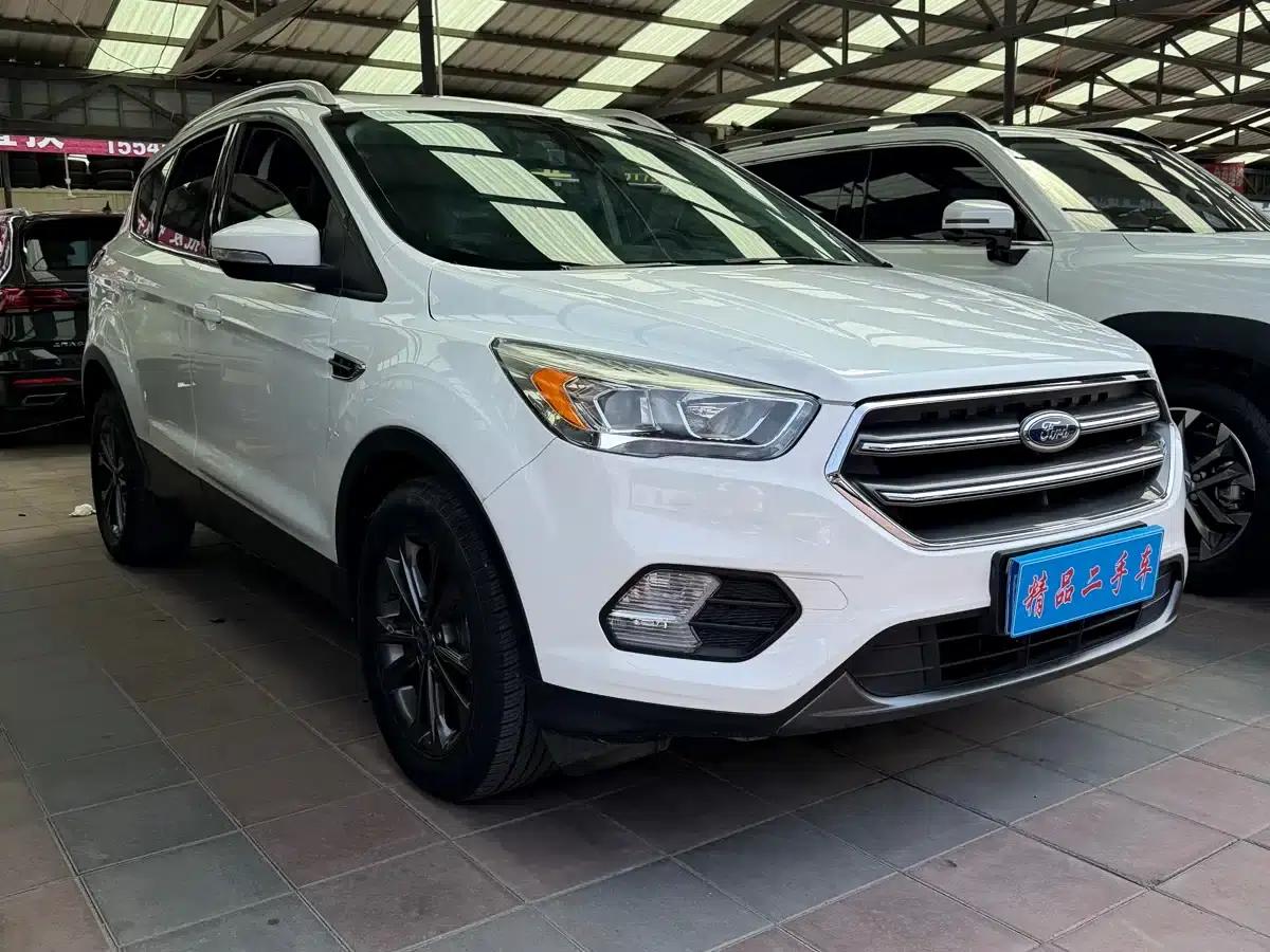 Ford Kuga 2019 EcoBoost 180 2WD Platinum Edition (China VI Emission Standard) — миниатюра 3