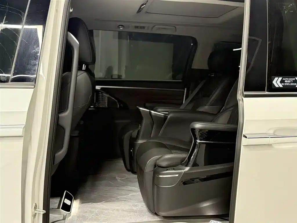 Trumpchi M8 2024 Master Series 400T Premium Edition — миниатюра 7