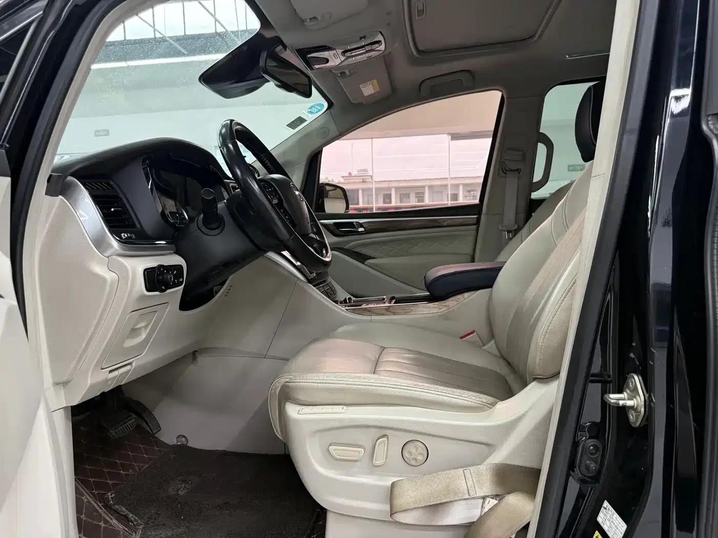 Trumpchi M8 2018 320T Flagship Edition — миниатюра 4