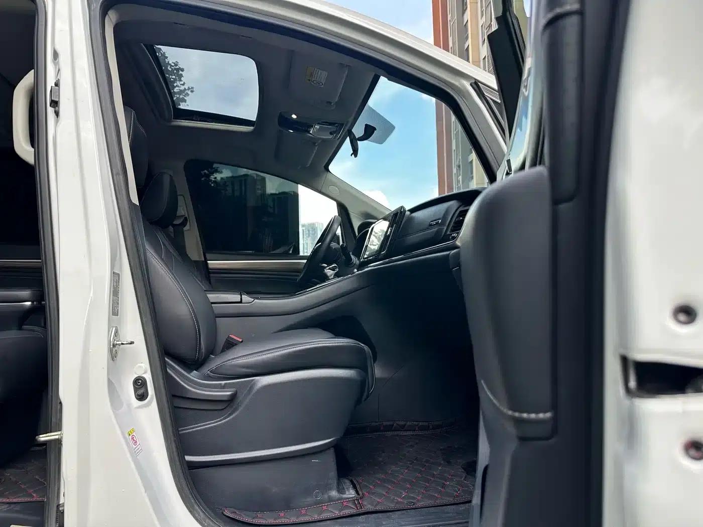 Trumpchi M8 2021 Facelift, Elite Series 390T Luxury Edition — миниатюра 16