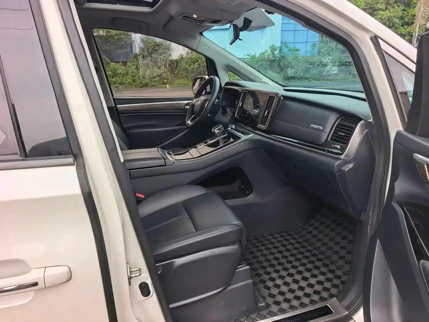 Trumpchi M8 2021 Leading Series 390T Premium Edition — миниатюра 12