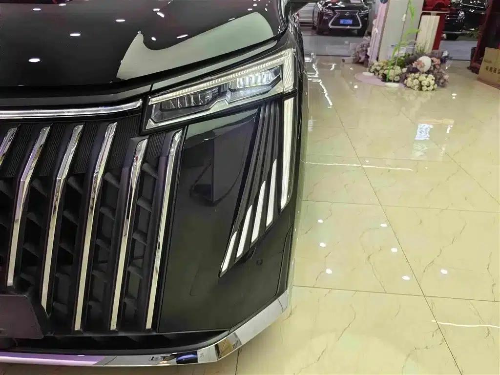 Trumpchi M8 2024 Master Series 400T Supreme Edition — миниатюра 9