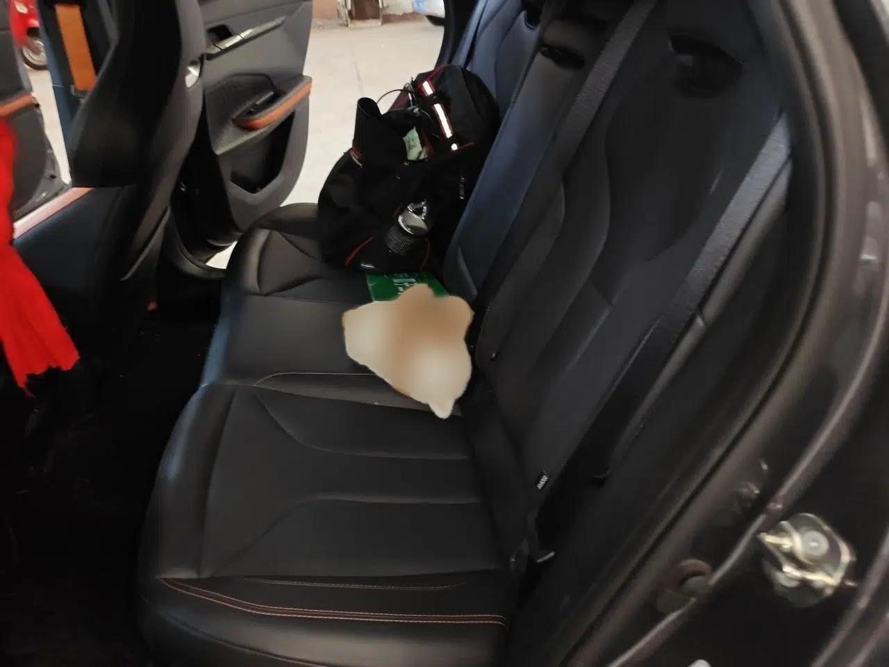 CHANGAN UNI-V 2023 1.5T Prestige Model — миниатюра 20