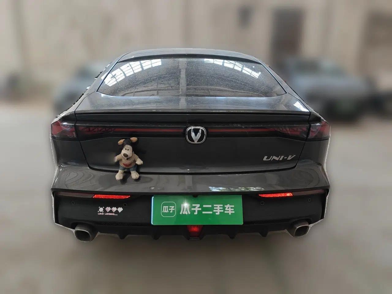 CHANGAN UNI-V 2023 1.5T Prestige Model — миниатюра 5