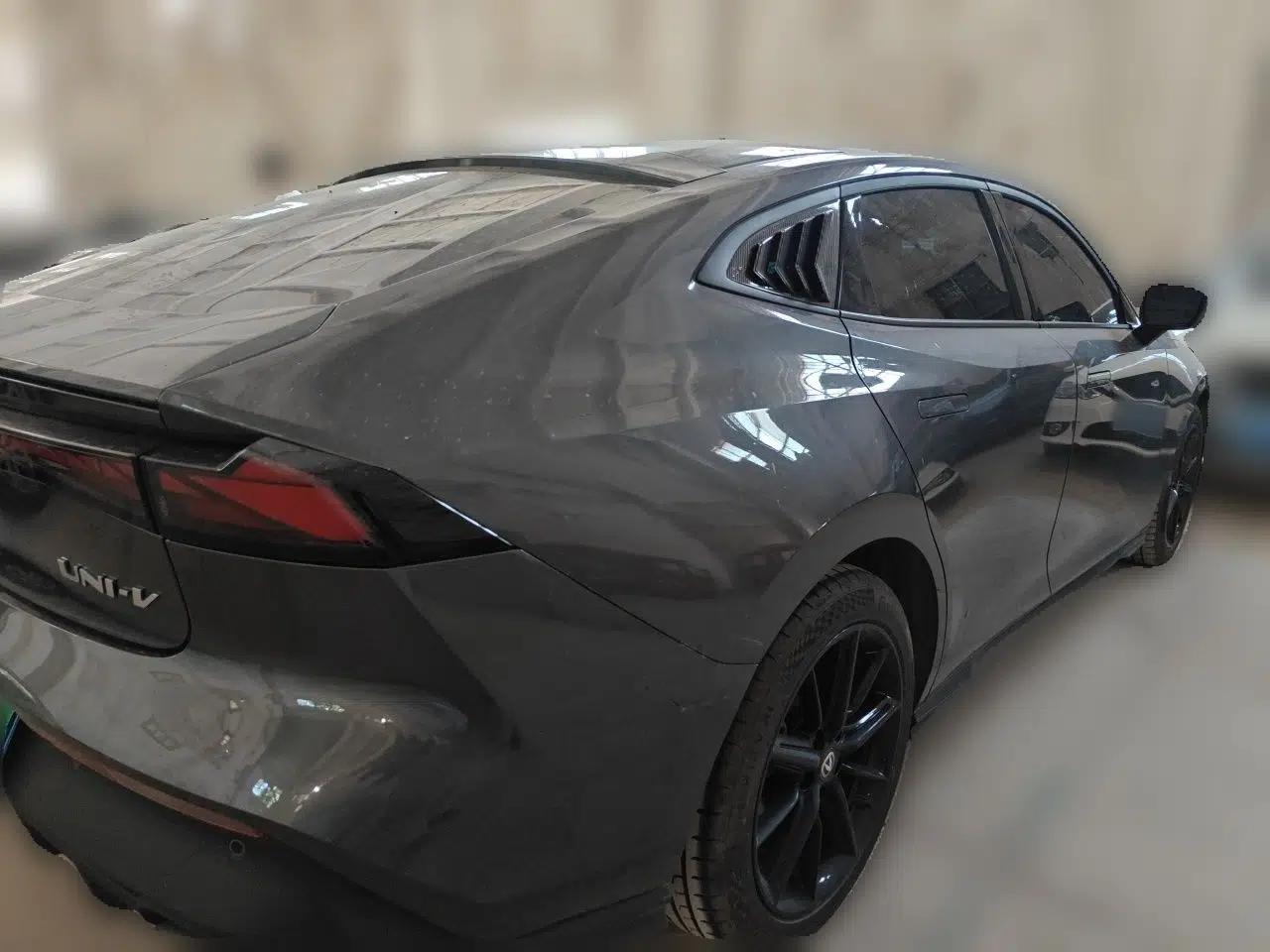 CHANGAN UNI-V 2023 1.5T Prestige Model — миниатюра 6