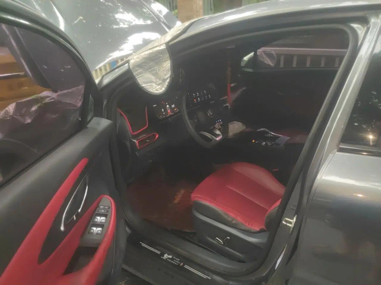 CHANGAN UNI-T 2020 1.5T Prestige Version — миниатюра 16