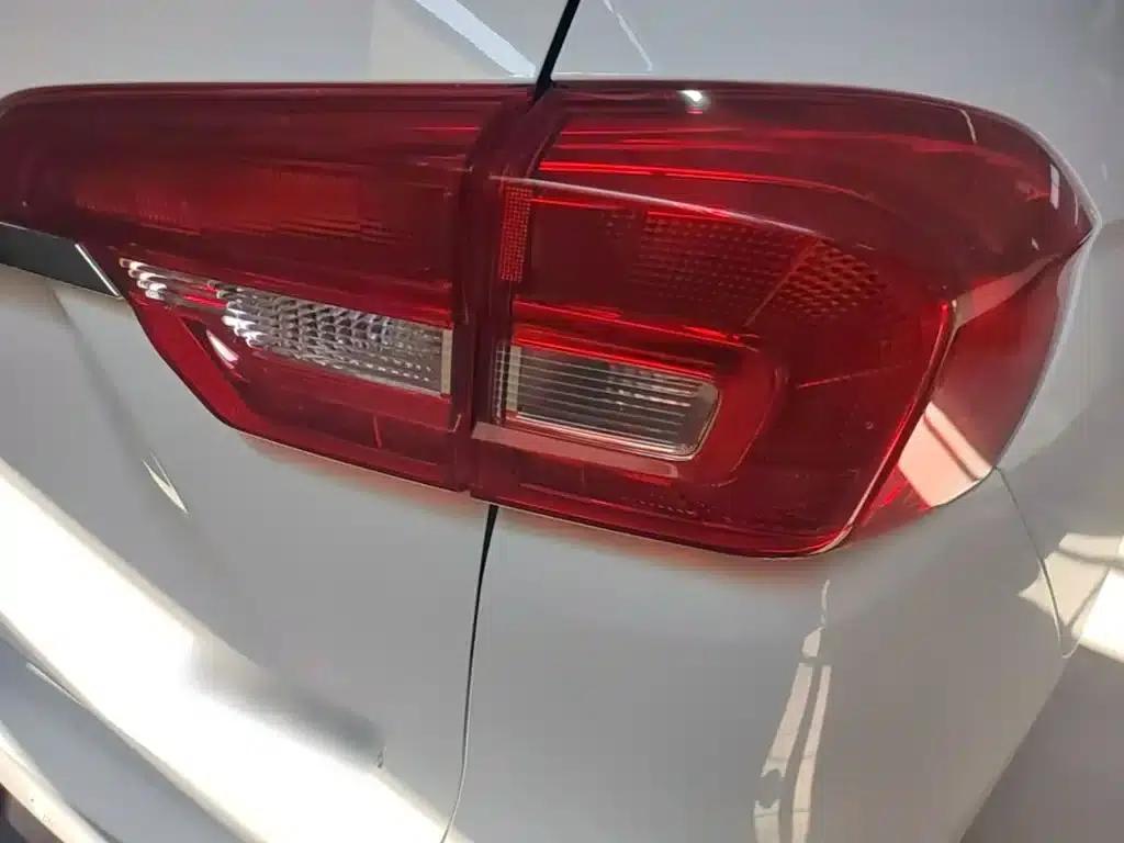 Haval M6 2018 1.5T Manual 2WD Elite — миниатюра 8