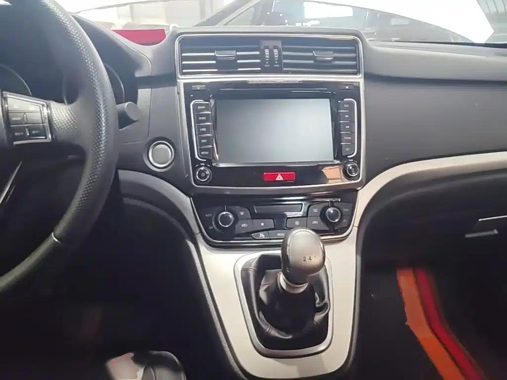 Haval M6 2018 1.5T Manual 2WD Elite — миниатюра 10