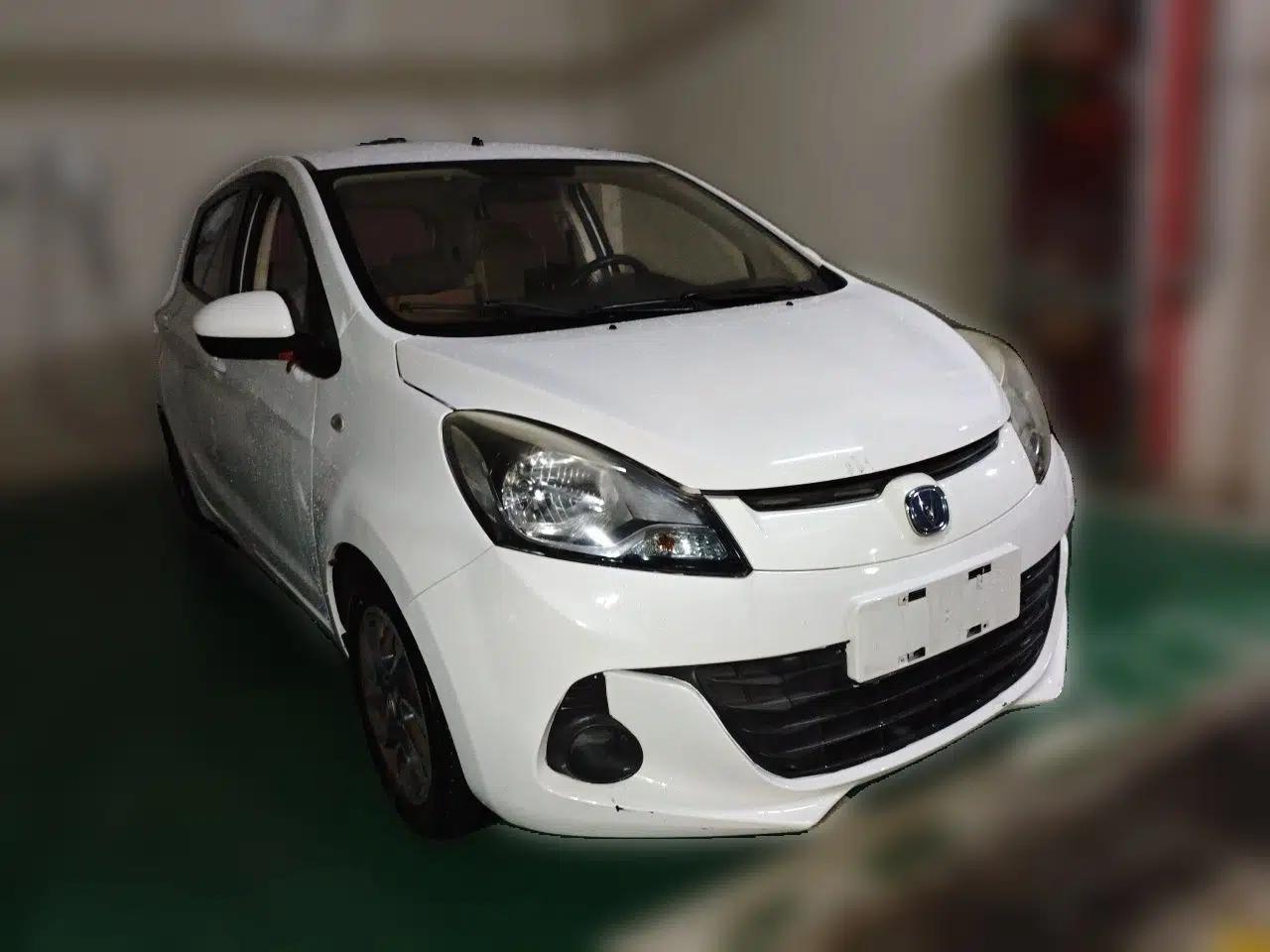 CHANGAN Benni 2015 1.4L IMT Luxury Model China V Standard — миниатюра 3