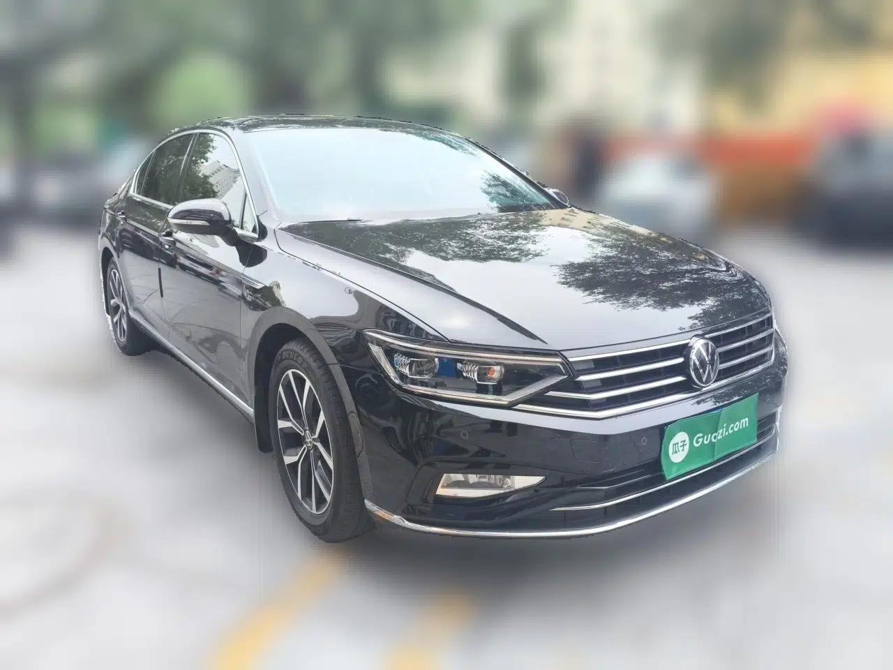 Volkswagen Magotan 2020 330TSI DSG Leading Model — миниатюра 3