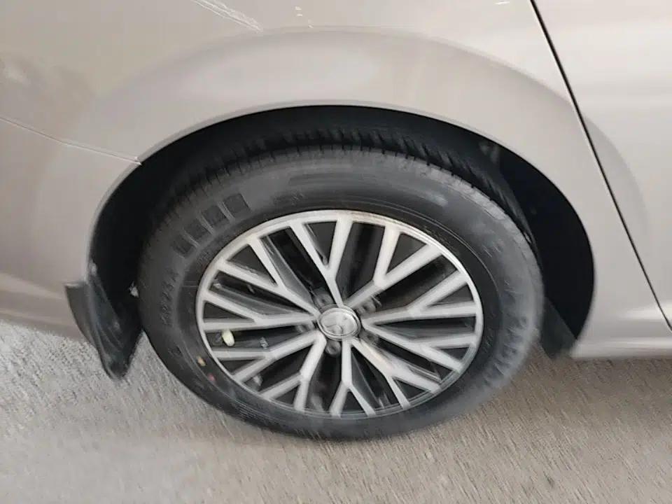 Volkswagen Sagitar 2020 200TSI DSG Comfort Version China VI Standard — миниатюра 11