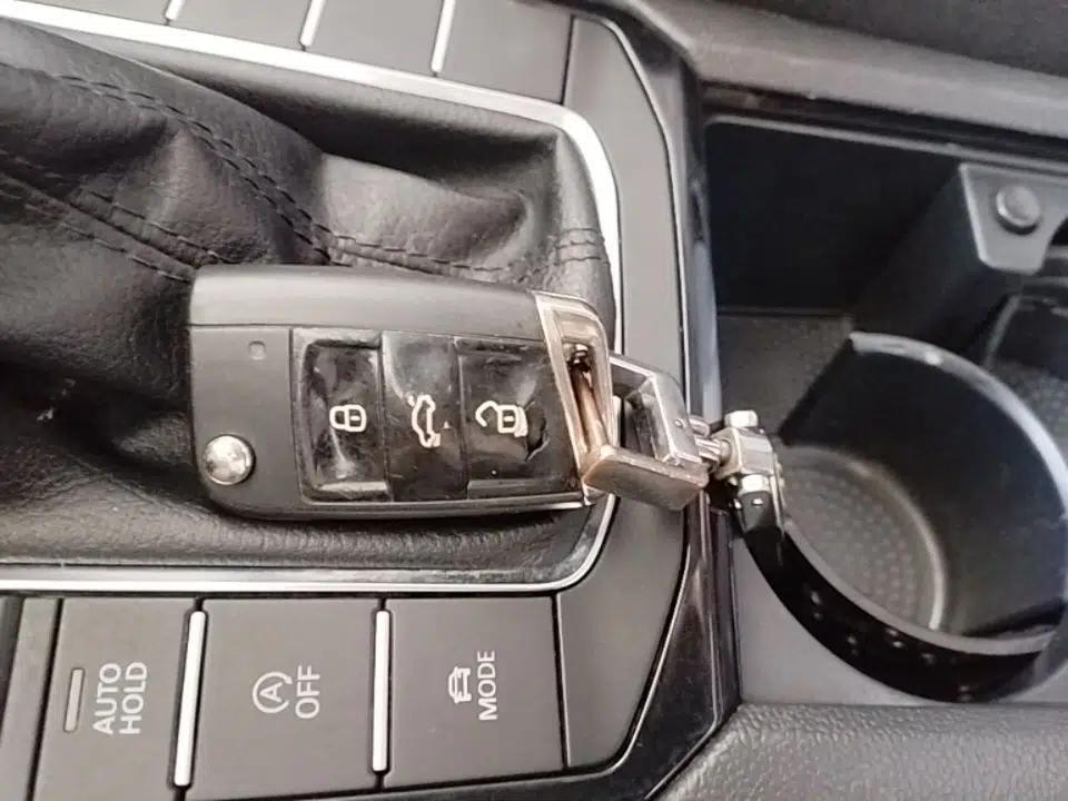 Volkswagen Sagitar 2020 200TSI DSG Comfort Version China VI Standard — миниатюра 28
