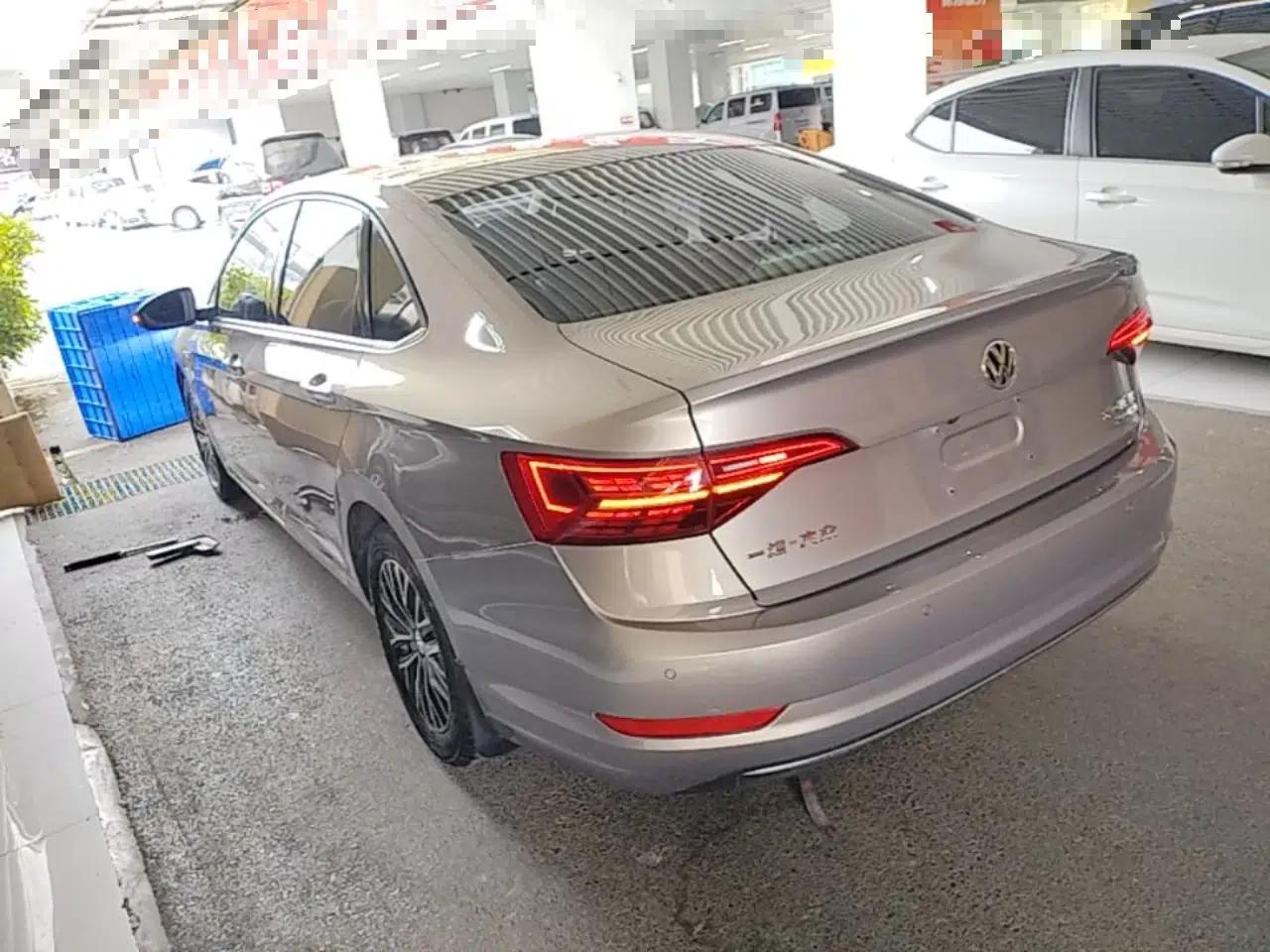 Volkswagen Sagitar 2020 200TSI DSG Comfort Version China VI Standard — миниатюра 4