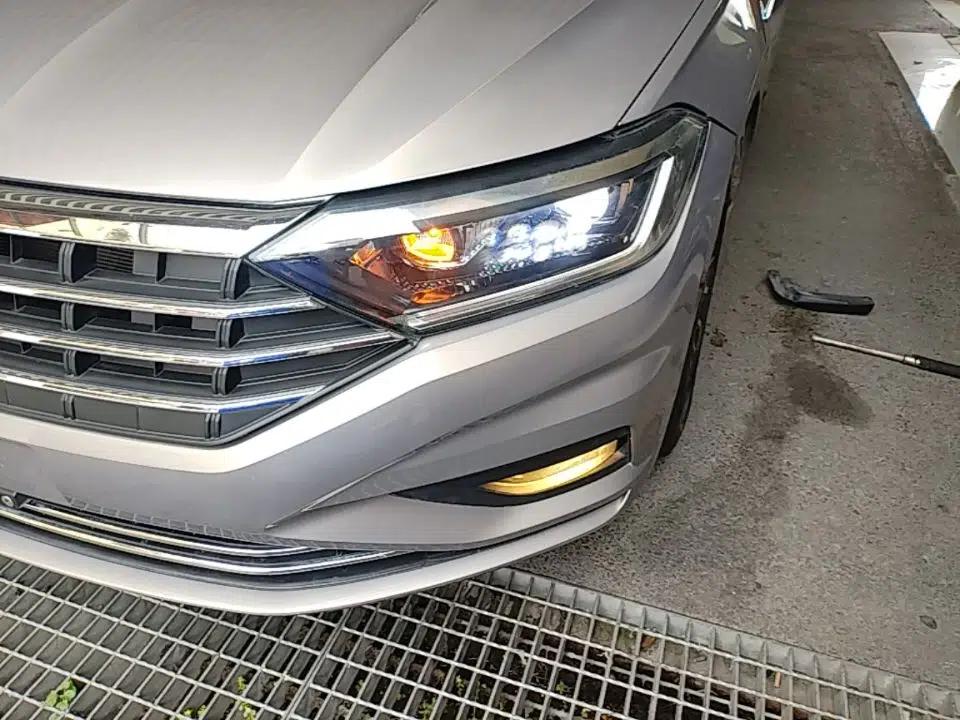 Volkswagen Sagitar 2020 200TSI DSG Comfort Version China VI Standard — миниатюра 8