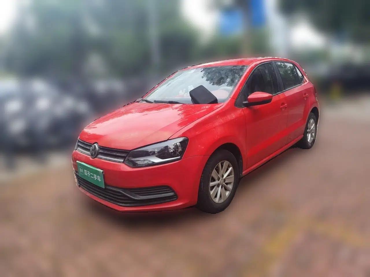 Volkswagen Polo 2016 1.4L Manual Fashion Model — миниатюра 1