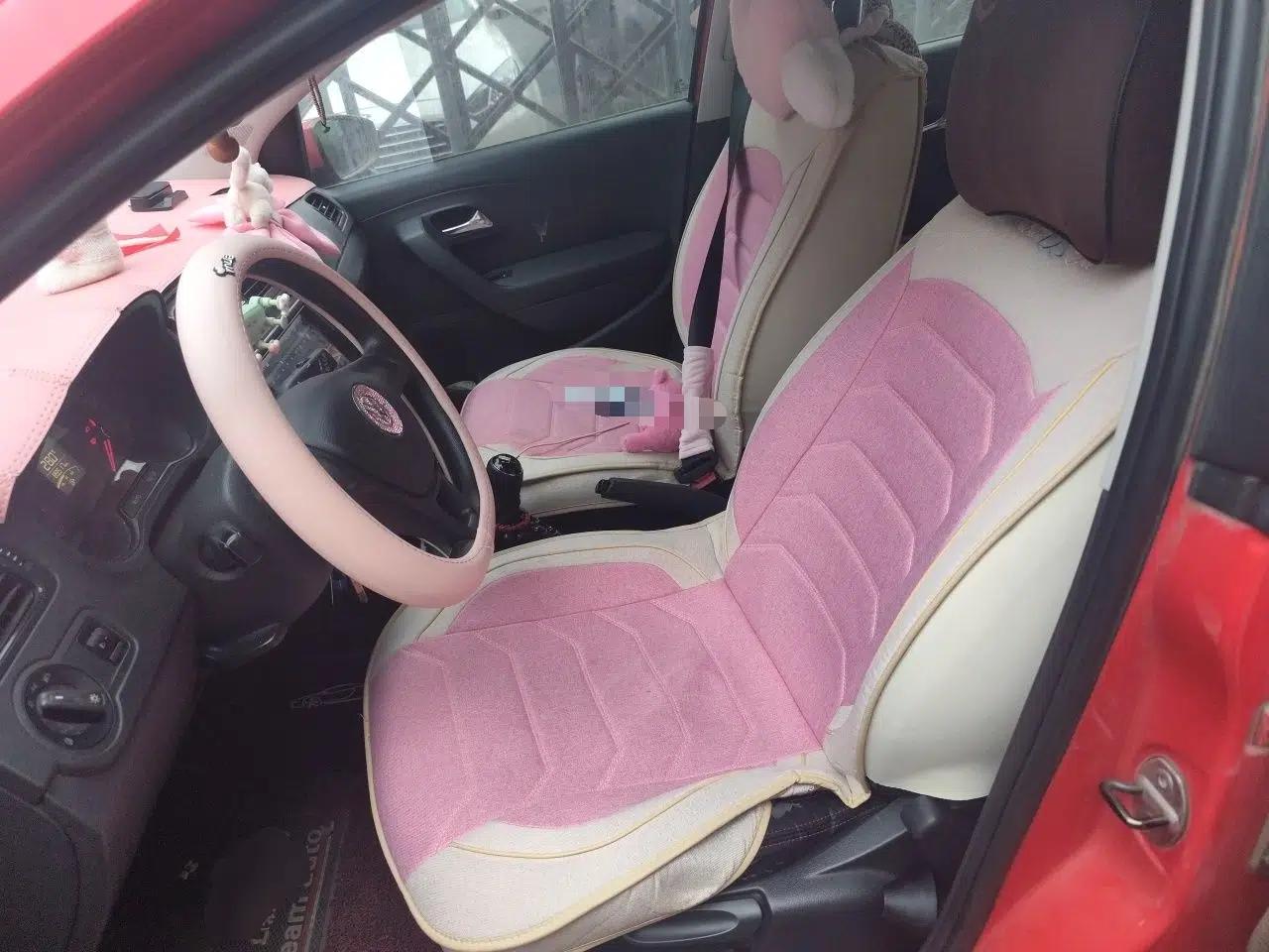 Volkswagen Polo 2016 1.4L Manual Fashion Model — миниатюра 15