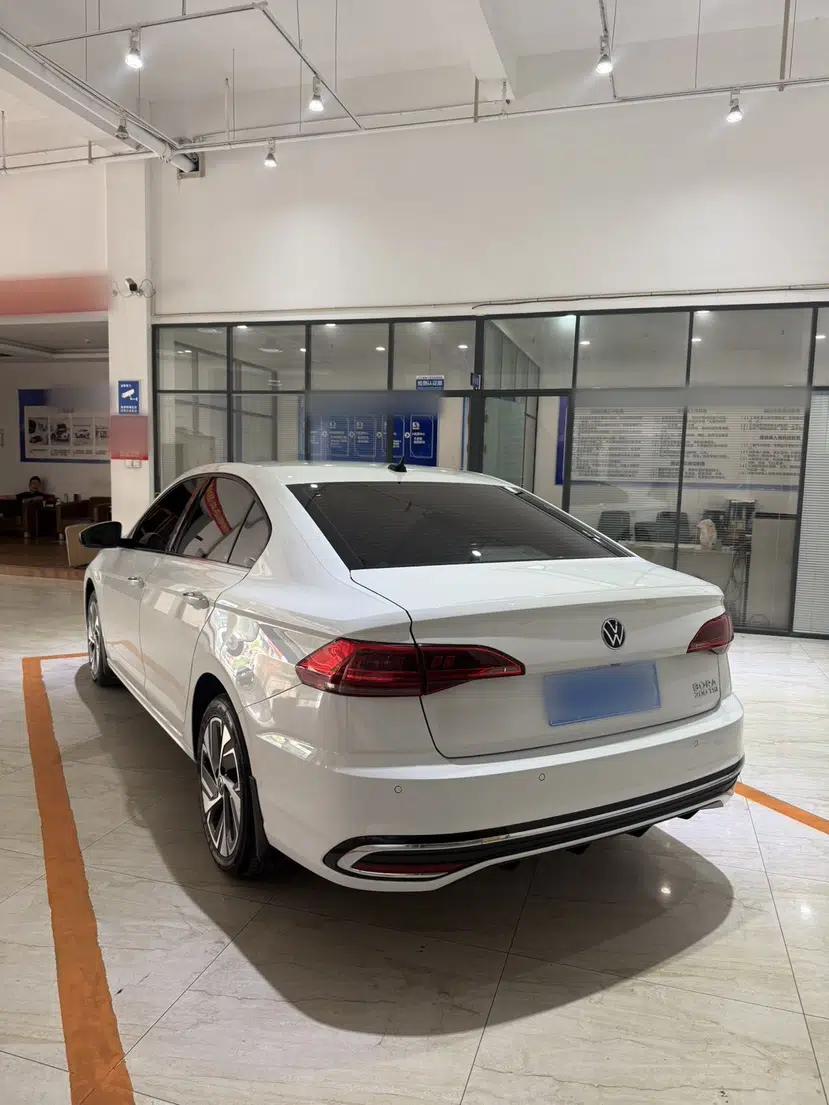Volkswagen Bora 2023 200TSI DSG YueXing PRO Edition — миниатюра 4