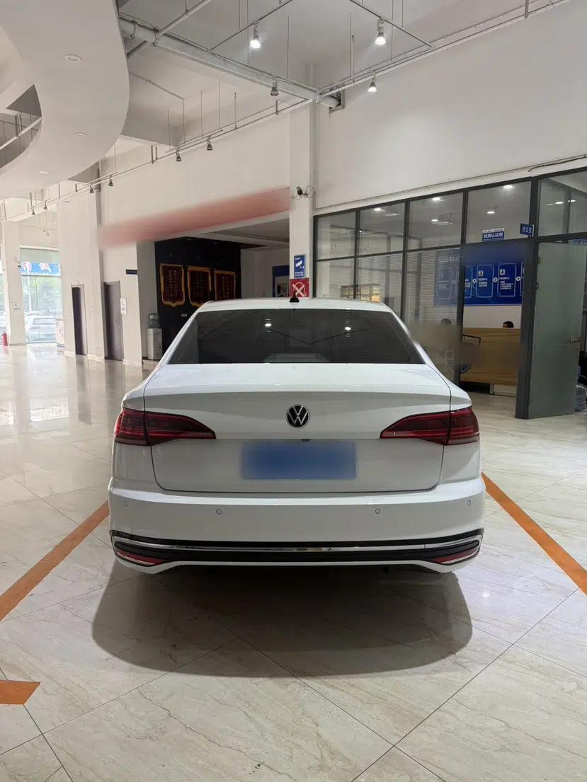 Volkswagen Bora 2023 200TSI DSG YueXing PRO Edition — миниатюра 5